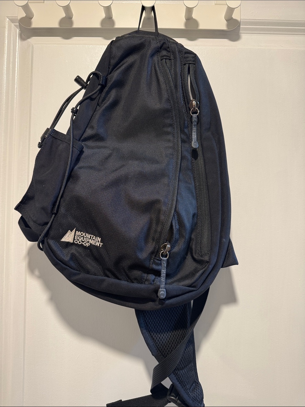 Vintage MEC Mountain Equipment Co-Op Pod Sling Backpack Black